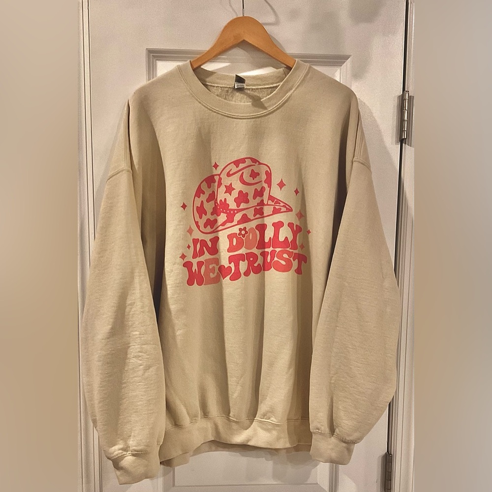 Dolly Parton Oversized Crew Neck “In Dolly We Trust” Sweatshirt